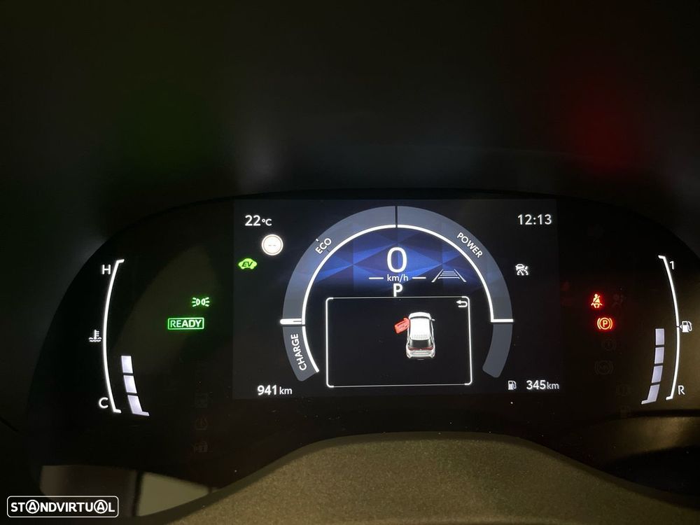 Toyota Yaris Cross 1.5 Hybrid Comfort Plus - 19
