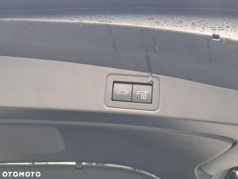 Toyota Corolla 2.0 Hybrid GR Sport - 15