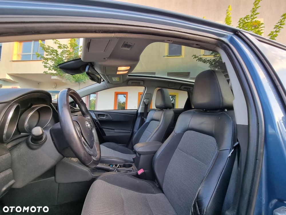 Toyota Auris 1.8 VVT-i Automatik Executive - 16