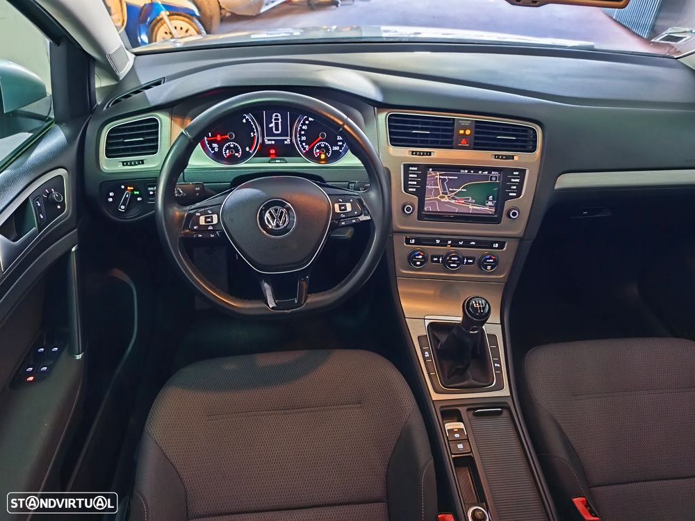 VW Golf Variant 1.6 TDi GPS Edition - 14