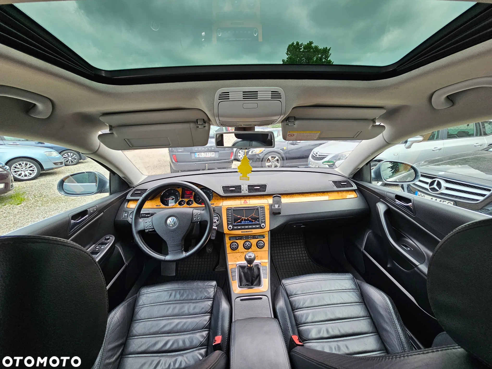 Volkswagen Passat 2.0 TDI Highline - 9