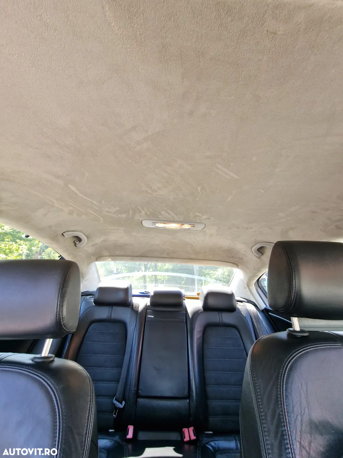 Volkswagen Passat Variant 2.0 TDI Highline DPF 4Motion - 11