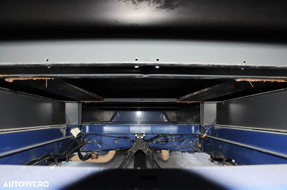 Volkswagen Crafter - 13