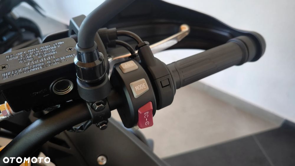 VOGE 625DSX - 11