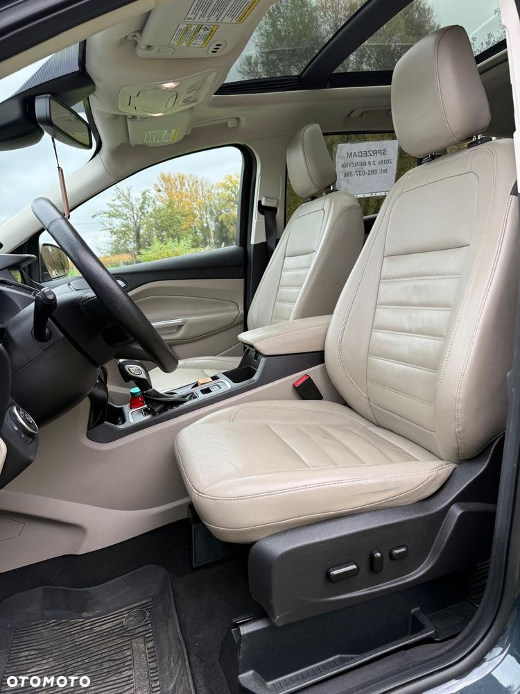 Ford Kuga - 13