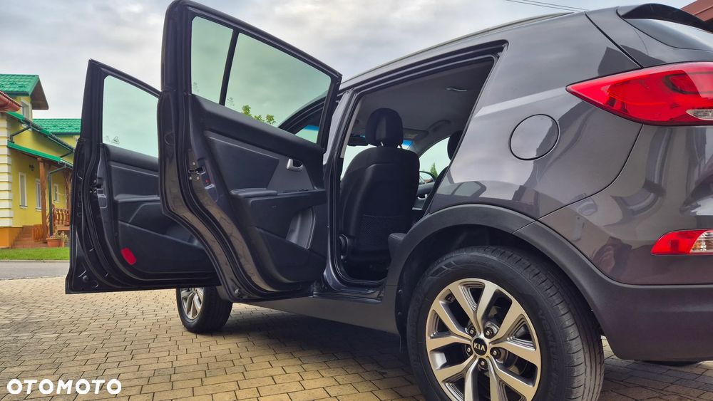 Kia Sportage 1.6 GDI Business Line M 2WD - 29