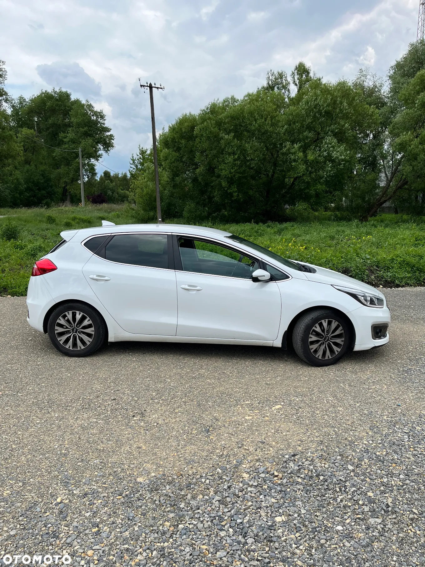 Kia Ceed Cee'd 1.6 GDI L Business Line - 10