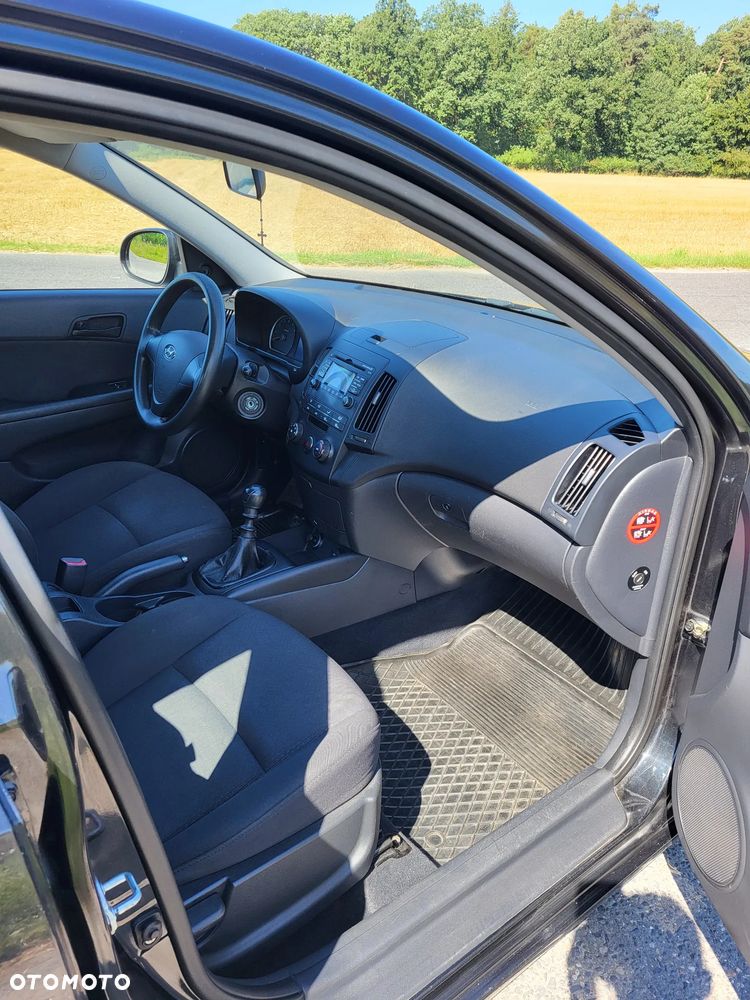 Hyundai i30 1.4 Blue Classic - 8