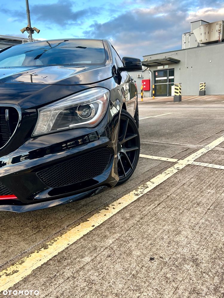 Mercedes-Benz CLA 250 Sport 4-Matic - 16