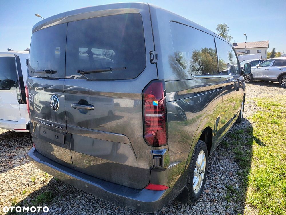 Volkswagen Nowa Caravelle Caravelle silnik: 2,0 l TDI 150 KM / skrzynia biegów: 8-biegowa automatyczna rozstaw osi: 3500 mm - 6
