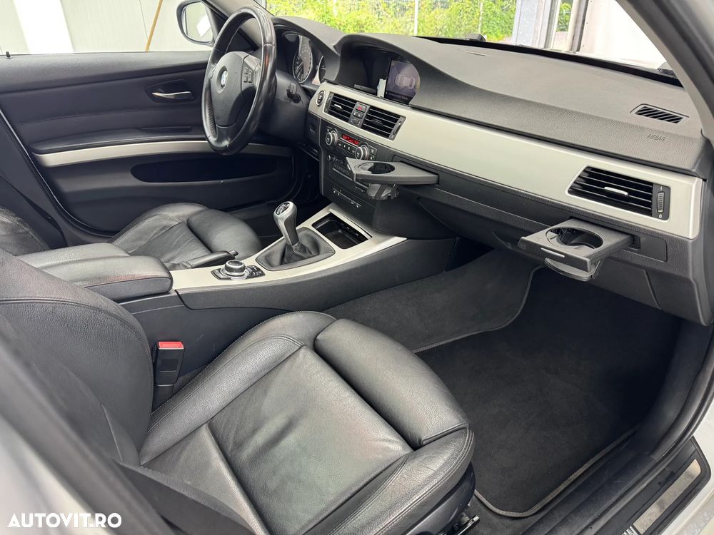BMW Seria 3 320d DPF - 19