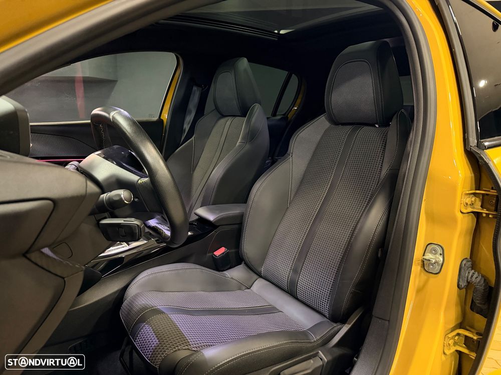 Peugeot e-208 50 kWh GT - 3