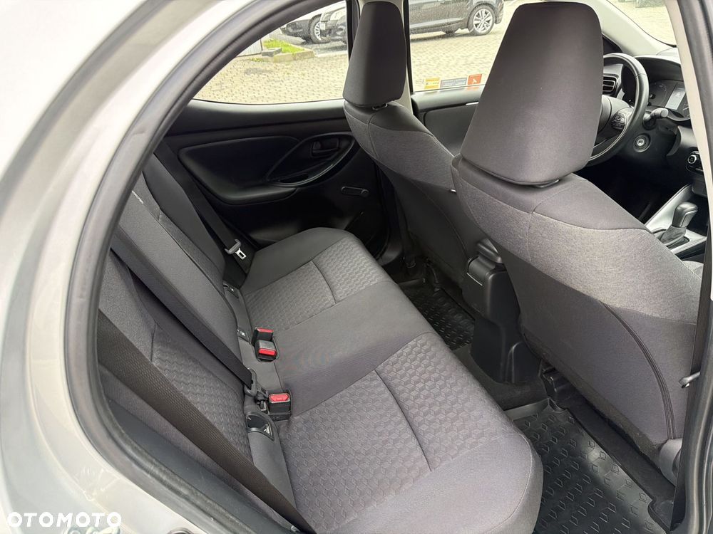 Toyota Yaris Hybrid 1.5 Comfort - 11