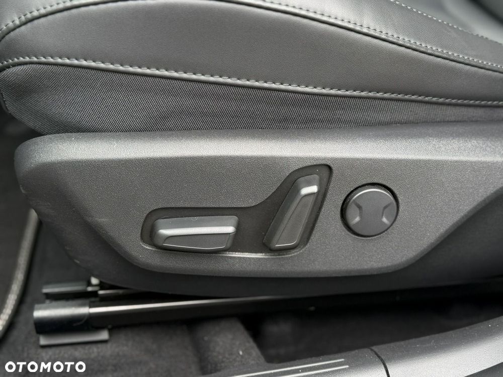 Kia Niro - 12