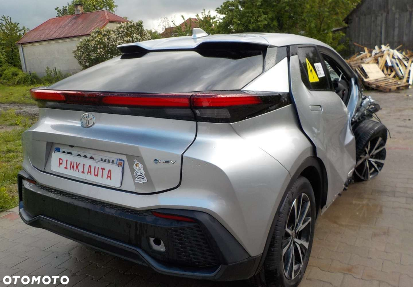 Toyota C-HR - 13