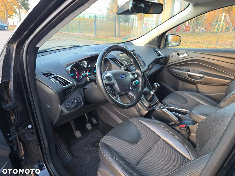 Ford Kuga - 8