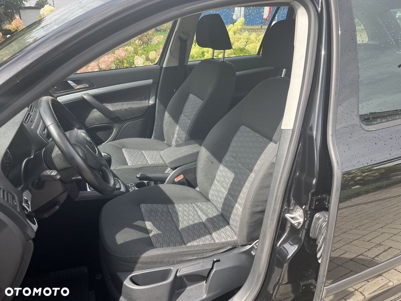 Skoda Octavia 1.4 TSI Ambiente - 15