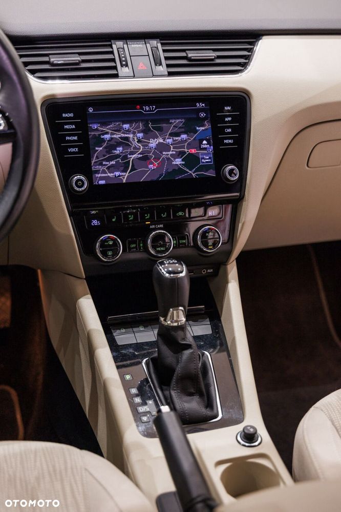 Skoda Octavia 1.4 TSI Style DSG - 30