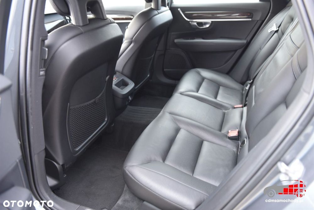 Volvo V90 T5 Momentum - 17
