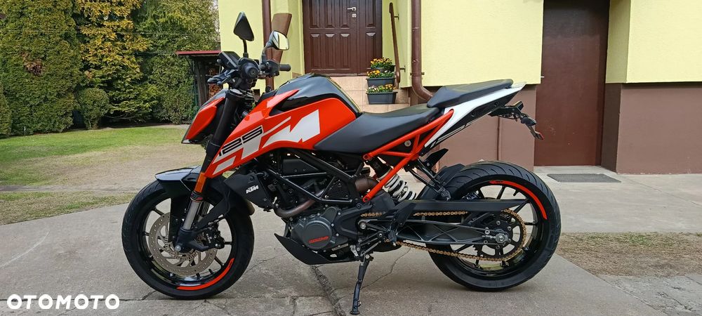 KTM Duke - 5
