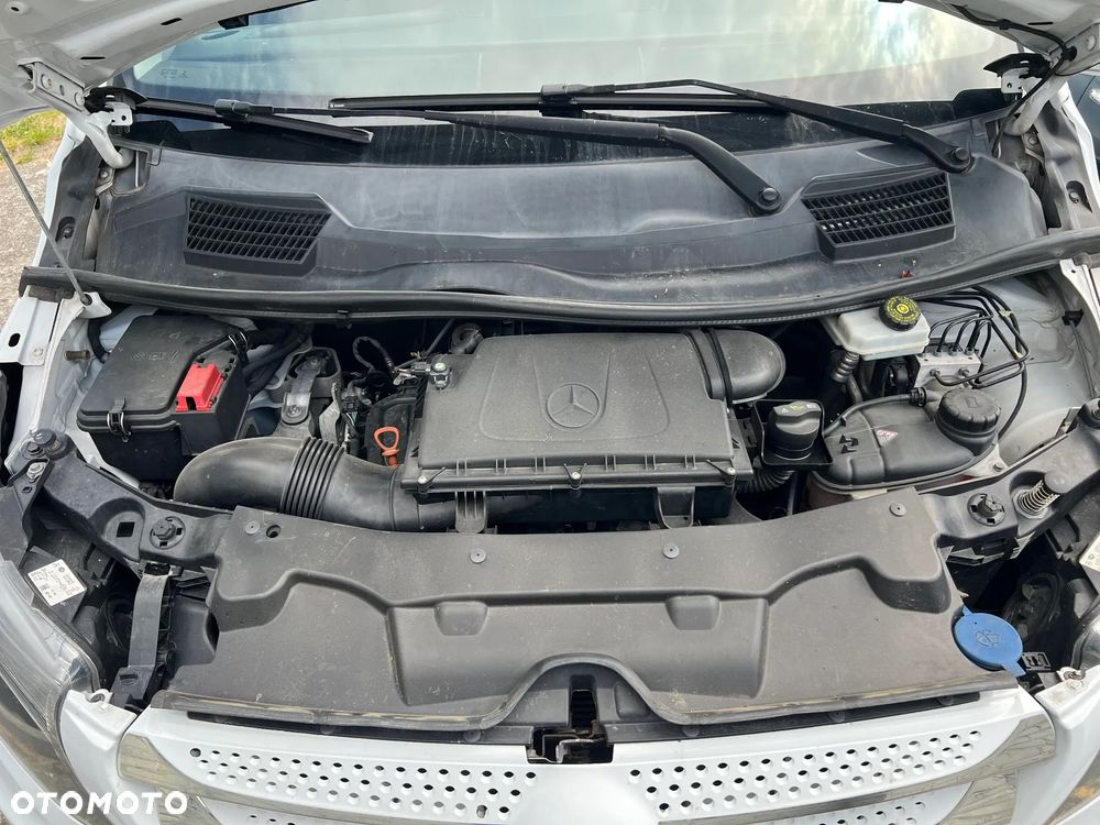 Mercedes-Benz VITO - 17