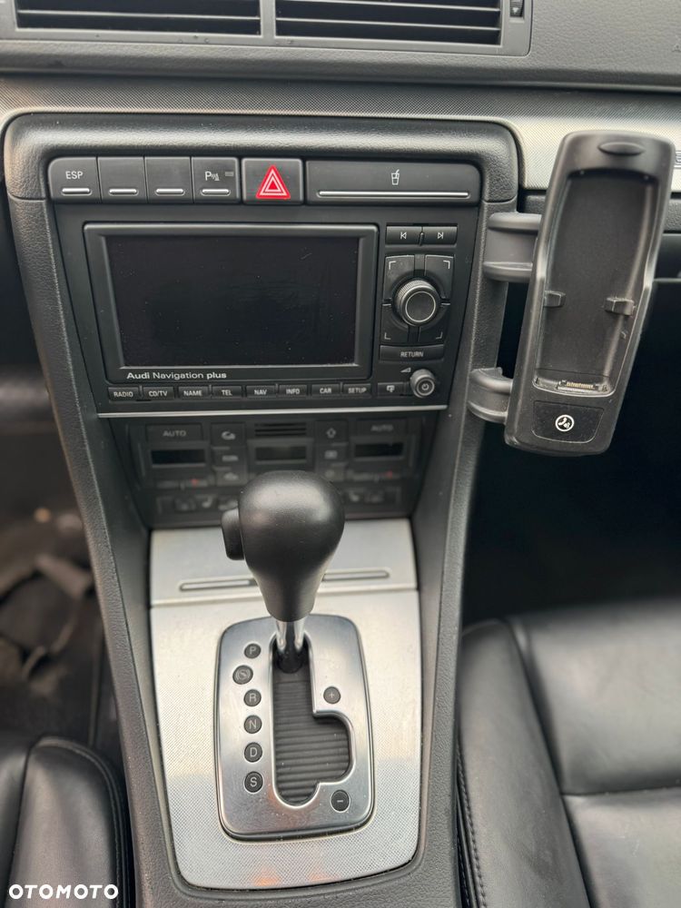 Audi A4 ver-3-0-tdi-quattro-tiptronic - 12