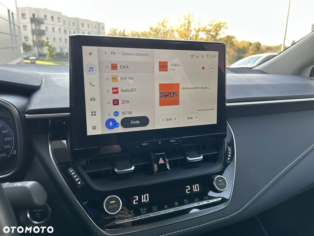 Toyota Corolla 1.8 Hybrid Comfort - 17
