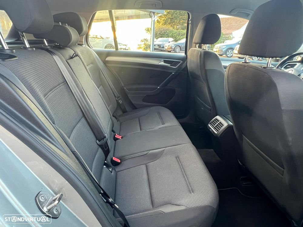 VW Golf 1.6 TDi GPS Edition - 11