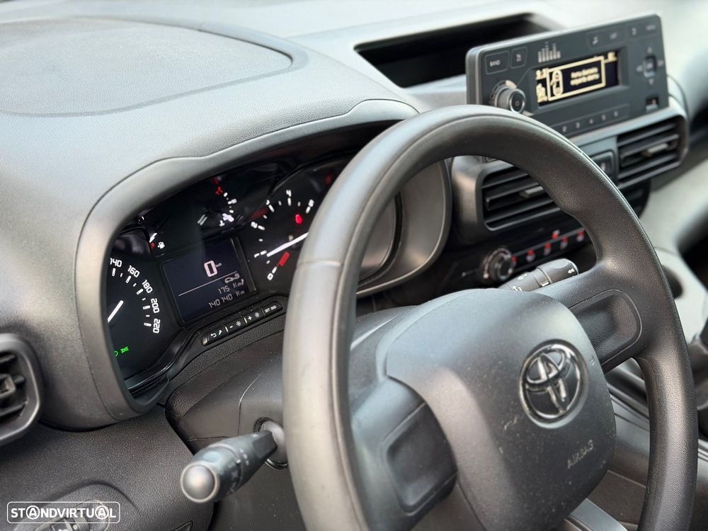 Toyota ProaceCity 1.5 D-4D 100HP 3L - 10