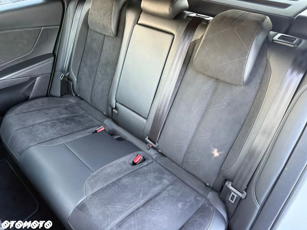 DS Automobiles DS 7 Crossback 1.6 E-Tense Grand Chic - 29