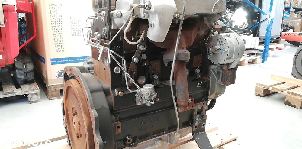 SILNIK PERKINS AA70274 67 kW/2600 rpm 10569 zł netto - 7
