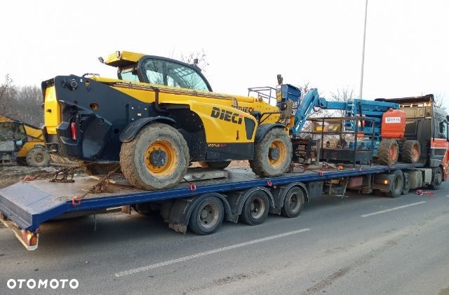 Van Eck 2011r., niskopodwoziowa platforma, mega, wys. 90cm, szer. 254cm, koła 17,5 bliźniaki, muldy, zagłębienia na kombajn, ładowarkę, dźwig, ciągnik siodłowy, 13,5m pokładu - 15