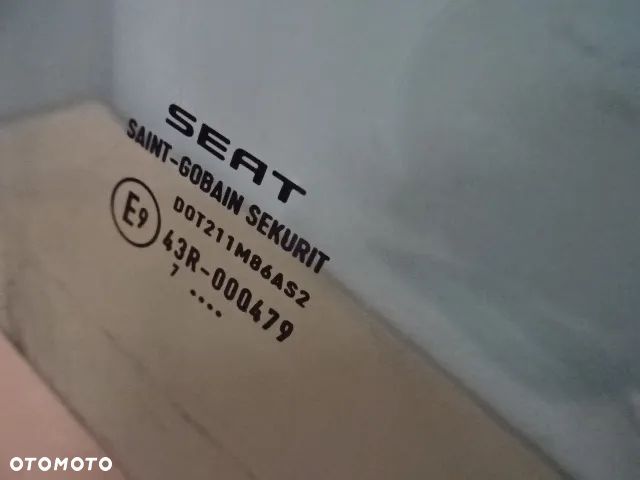 SZYBA DRZWI  PRAWY PRZÓD SEAT ALTEA XL NR1552 - 2