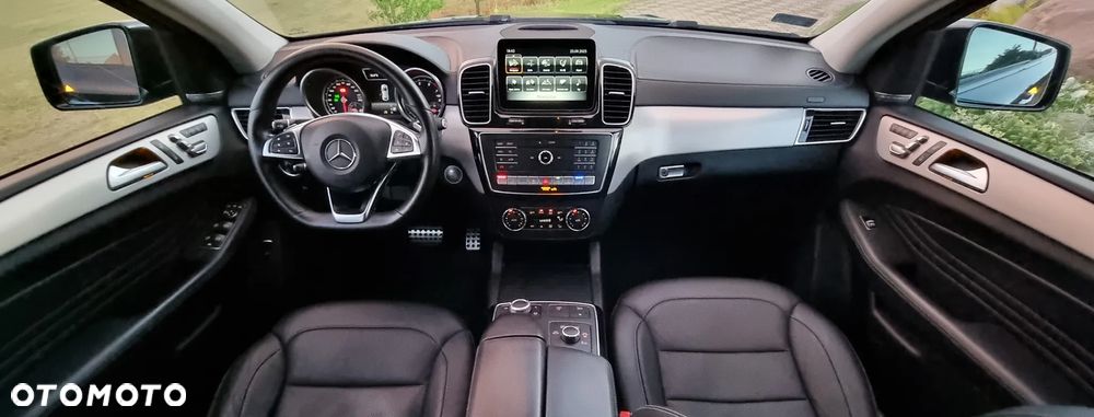 Mercedes-Benz GLE AMG Coupe 43 4-Matic - 2