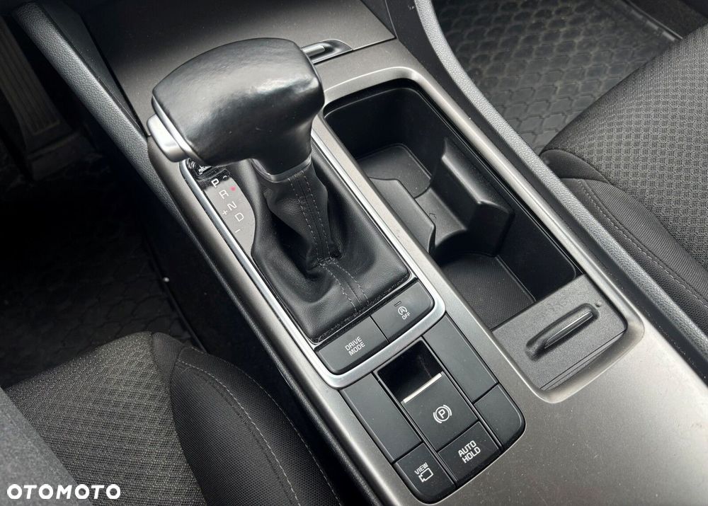 Kia Optima - 11