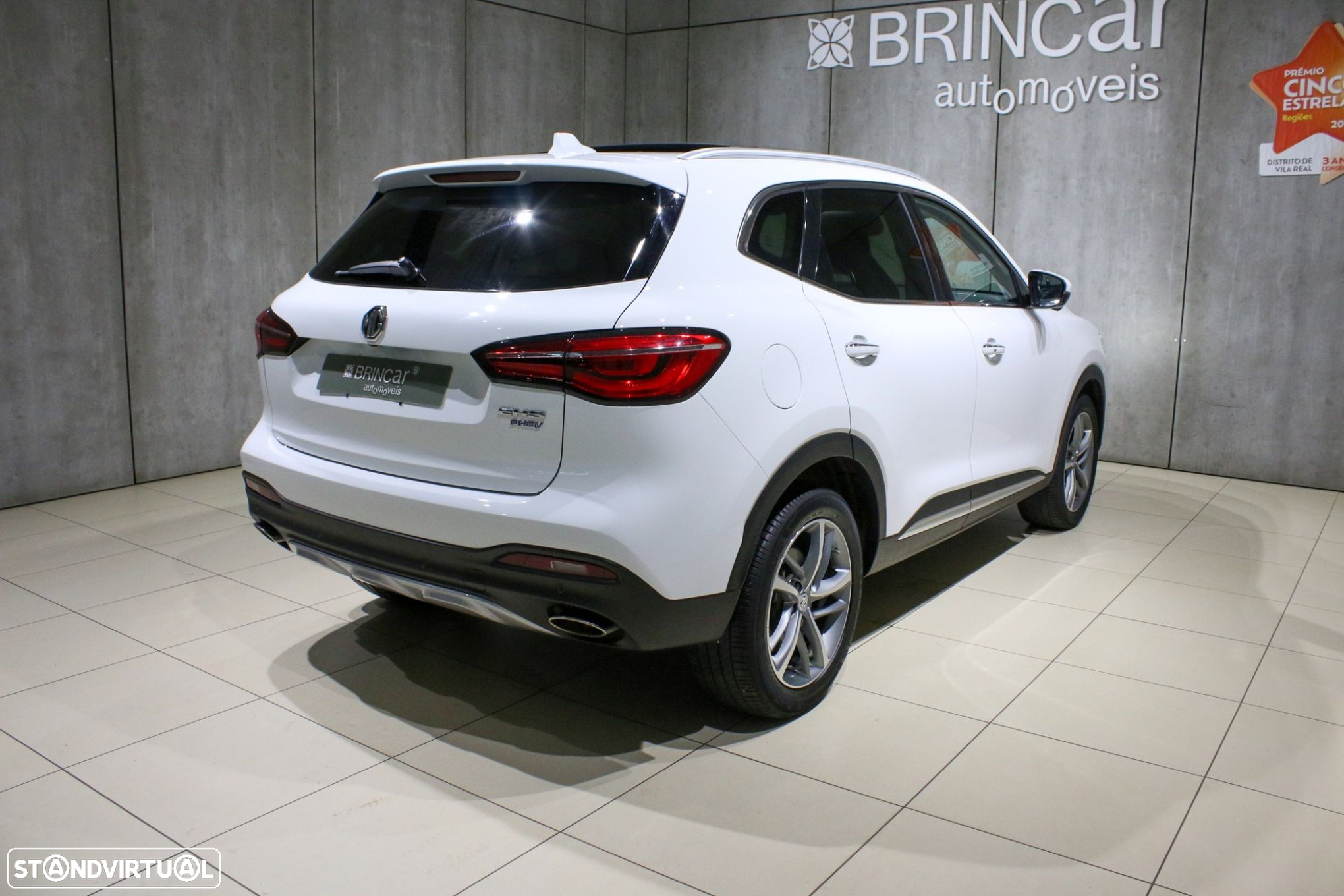 MG EHS 1.5 T-GDI Plug-in Hybrid Luxury - 17