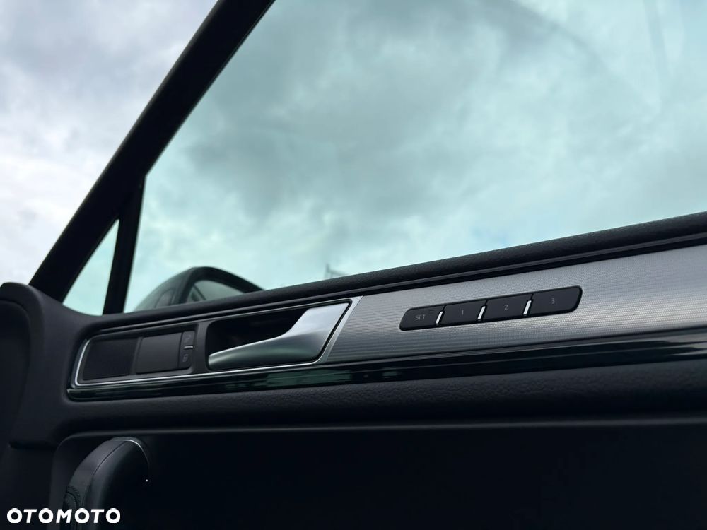 Volkswagen Touareg 3.0 V6 TDI BMT Perfectline R-Style - 32