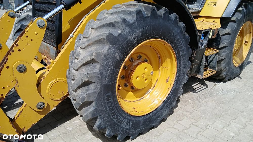 Caterpillar 444F2 - 15