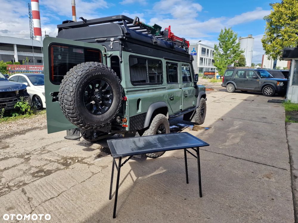 Land Rover Defender 2.4 TD4 SE - 26