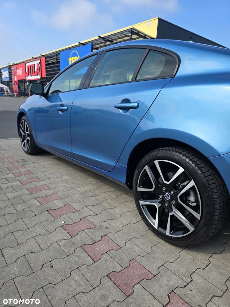 Volvo S60 T5 Drive-E R-Design Momentum - 22