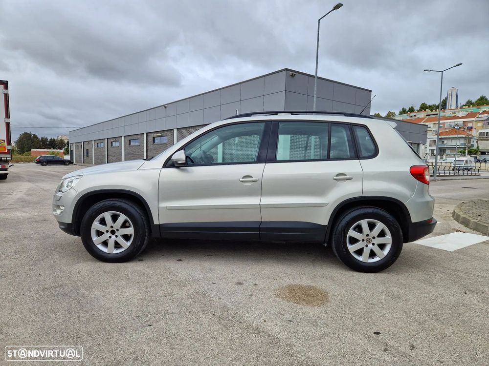 VW Tiguan 2.0 TDI DPF 4Motion Track & Field - 1