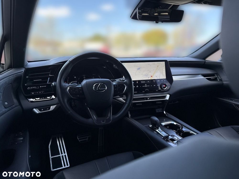 Lexus RX - 18