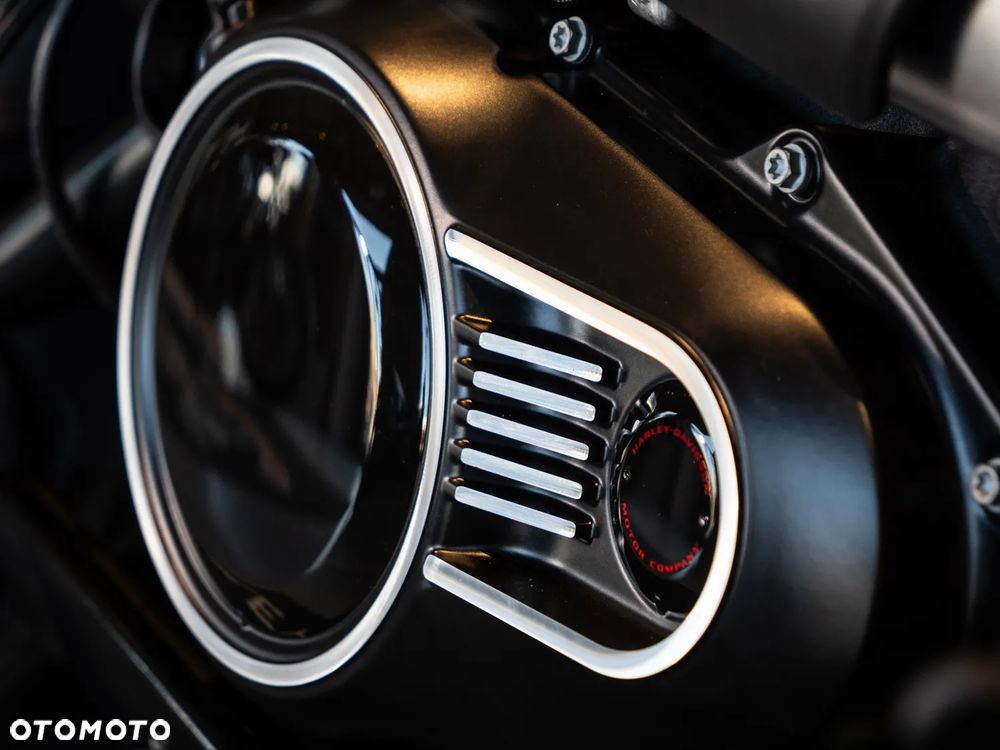 Harley-Davidson Sportster - 9