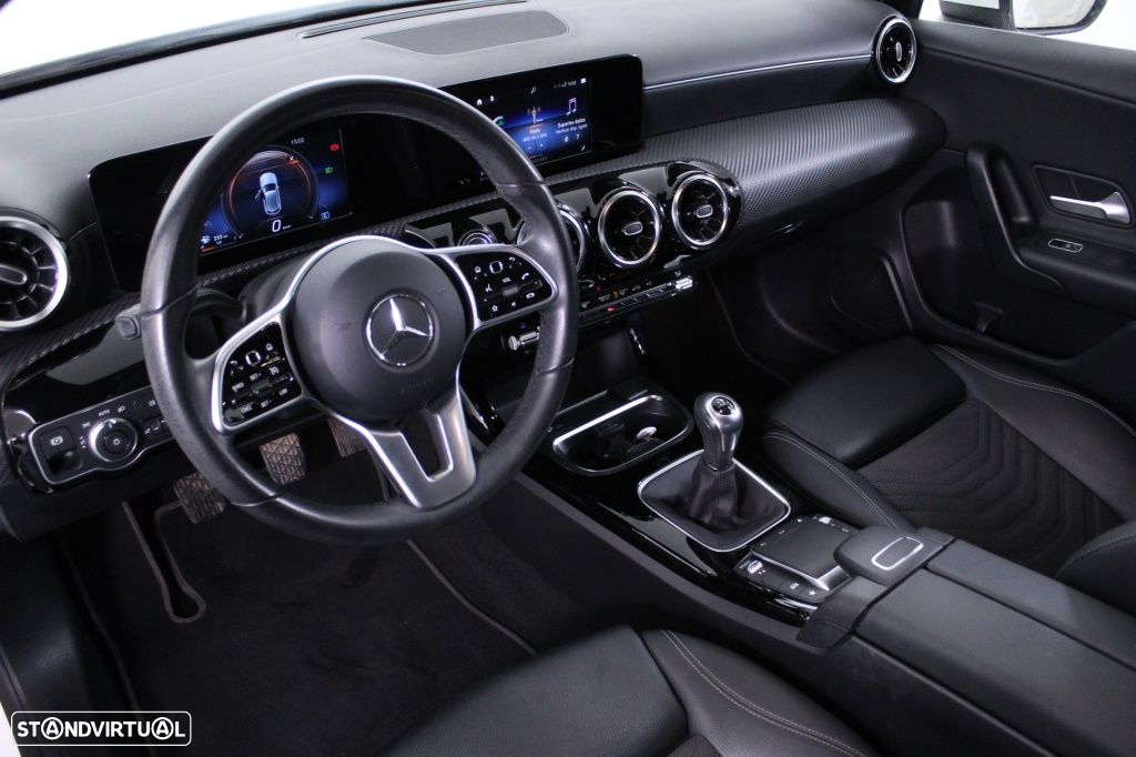 Mercedes-Benz A 180 d Style - 31