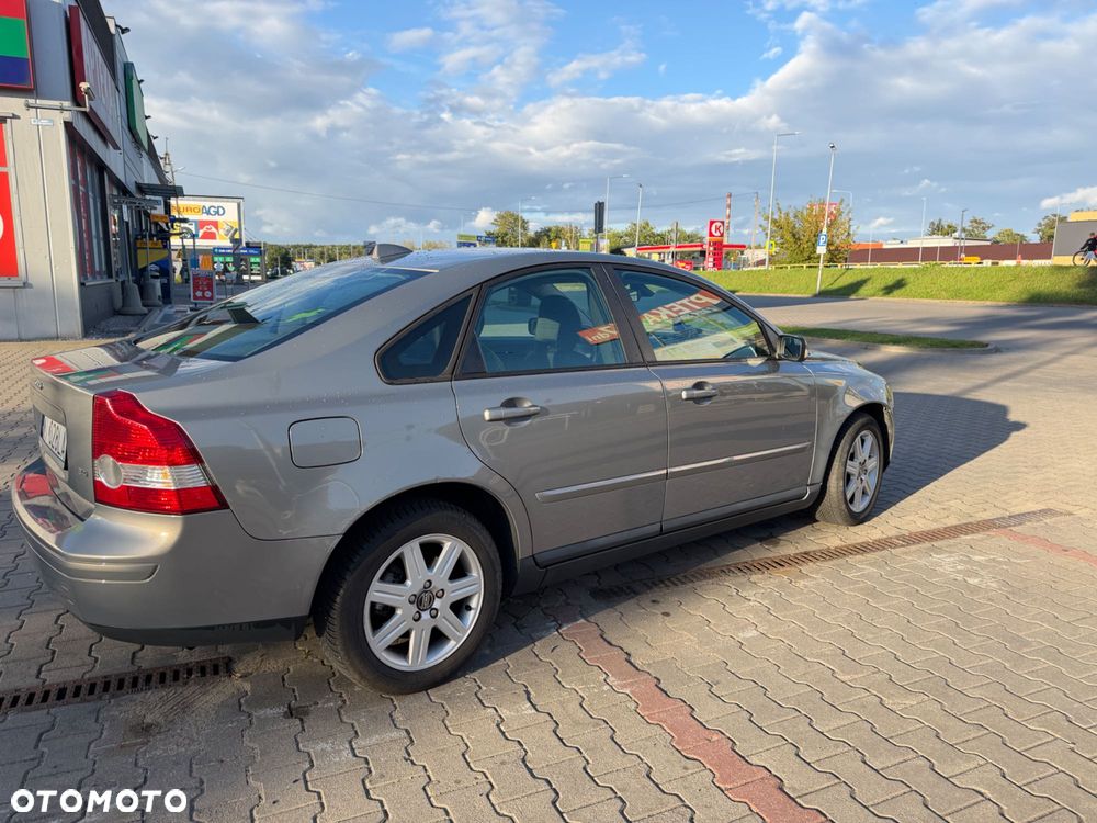 Volvo S40 - 4