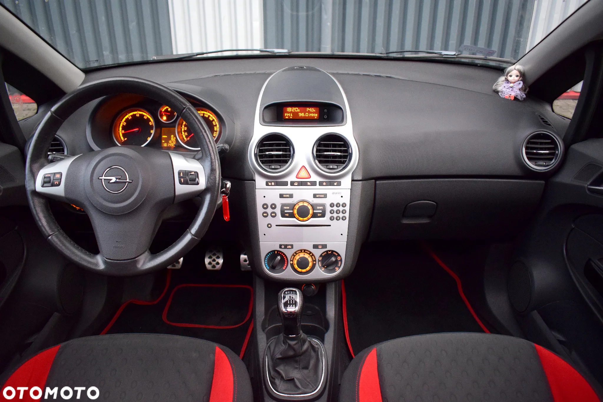 Opel Corsa 1.6 Turbo GSi - 16
