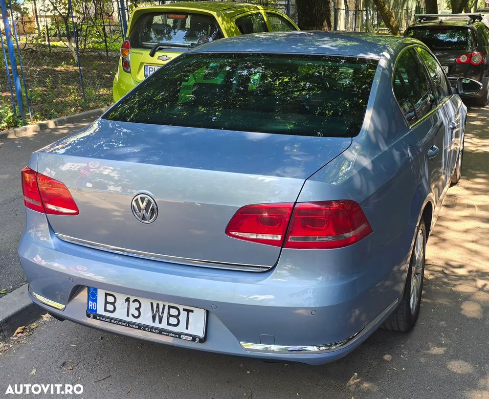 Volkswagen Passat 1.6 TDI BlueMotion Technology Comfortline - 3