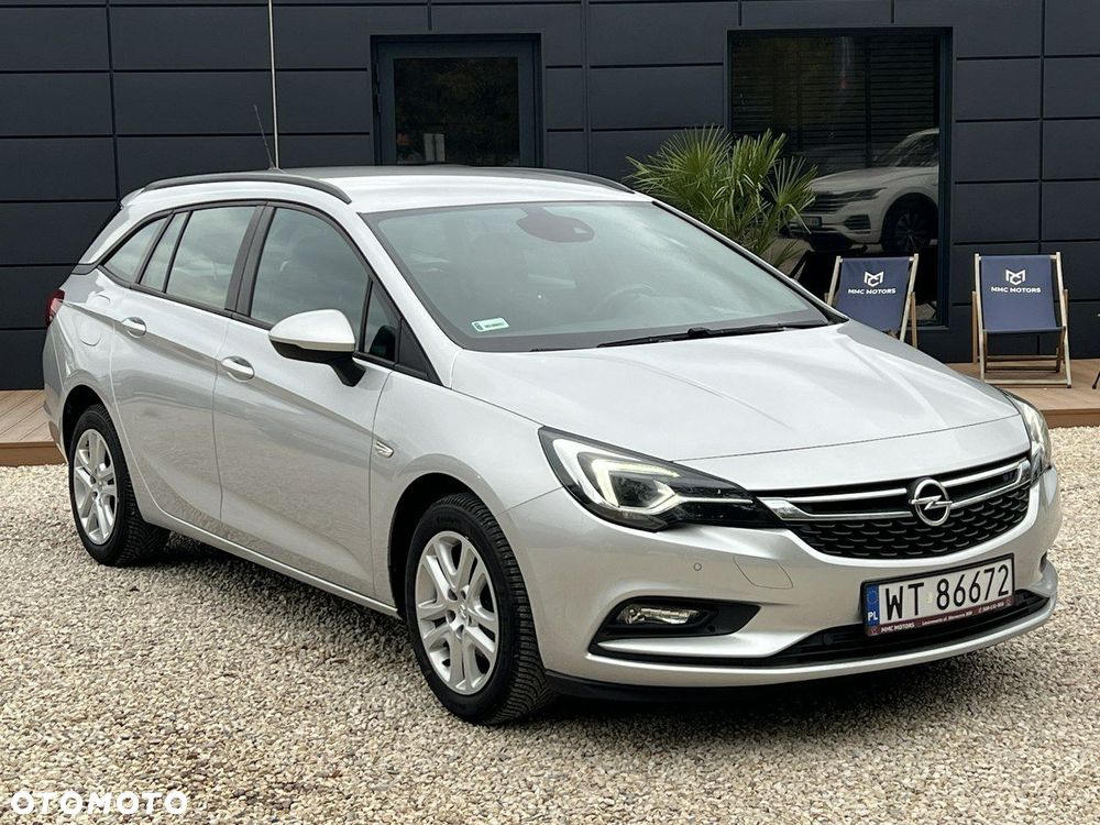 Opel Astra - 1