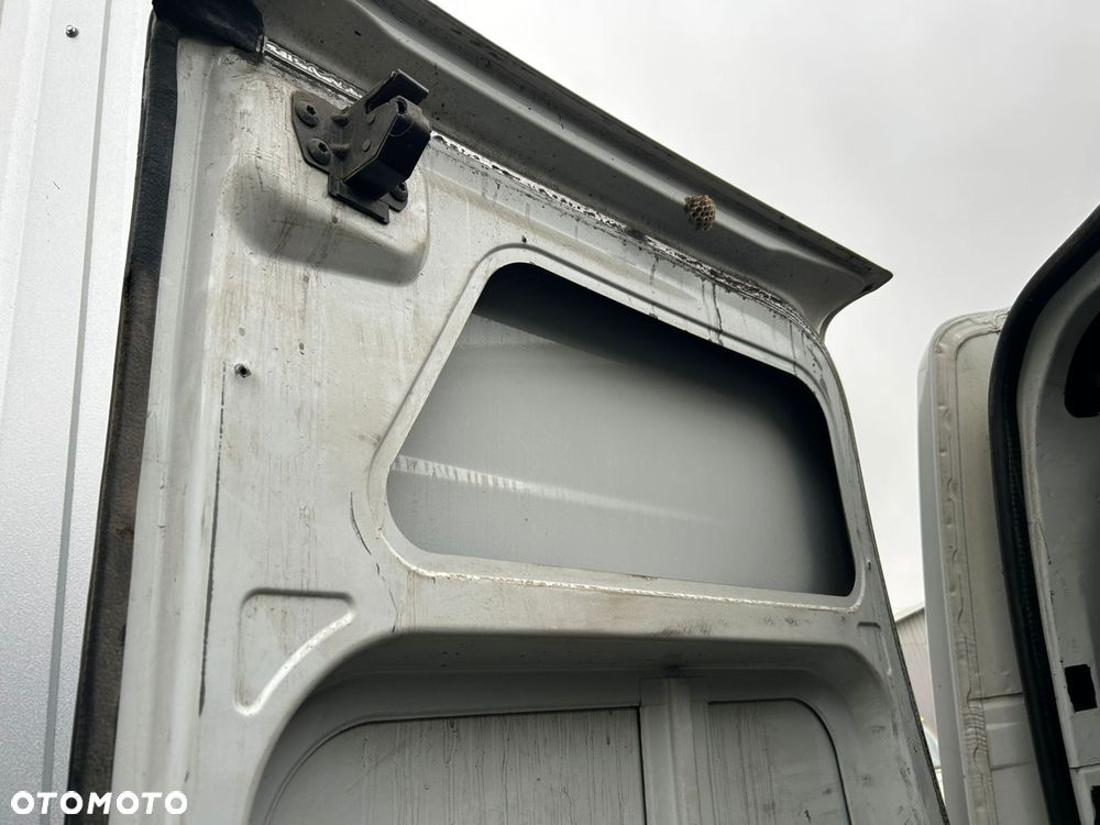 DRZWI KOMPLETNE LEWY TYŁ RENAULT MASTER III - 4