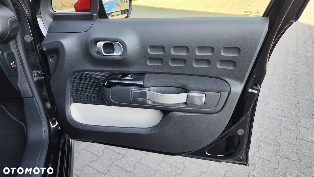 Citroën C3 1.2 PureTech Shine S&S - 30